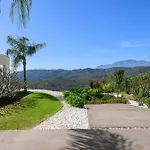 וילה Stunning 3br With Panomaric Views