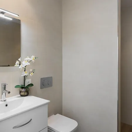 וילה Stunning 3br With Panomaric Views
